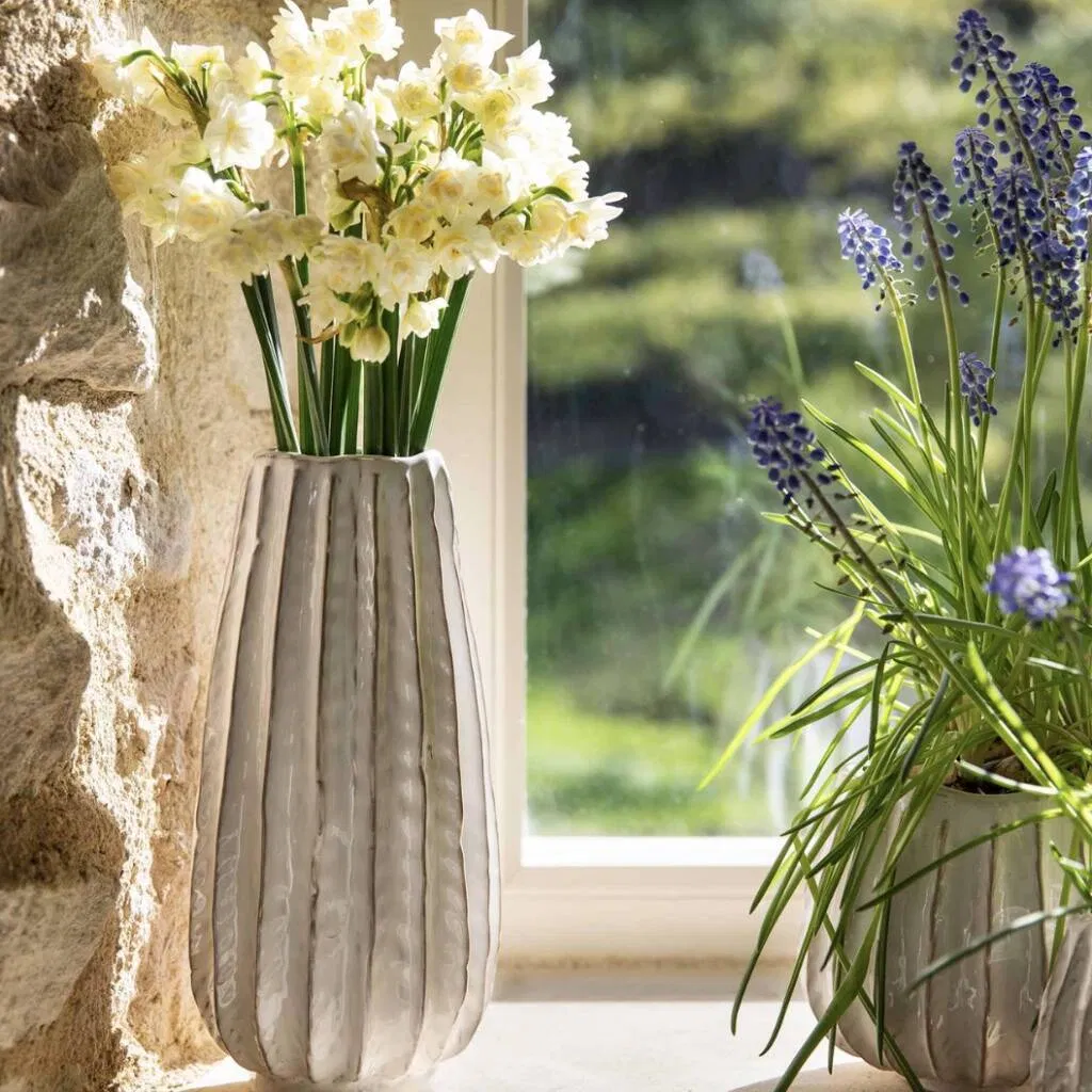 Regency Vase - main product image