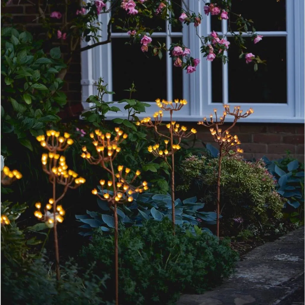 Solar And Battery Powered Wild Fennel Branch - main product image