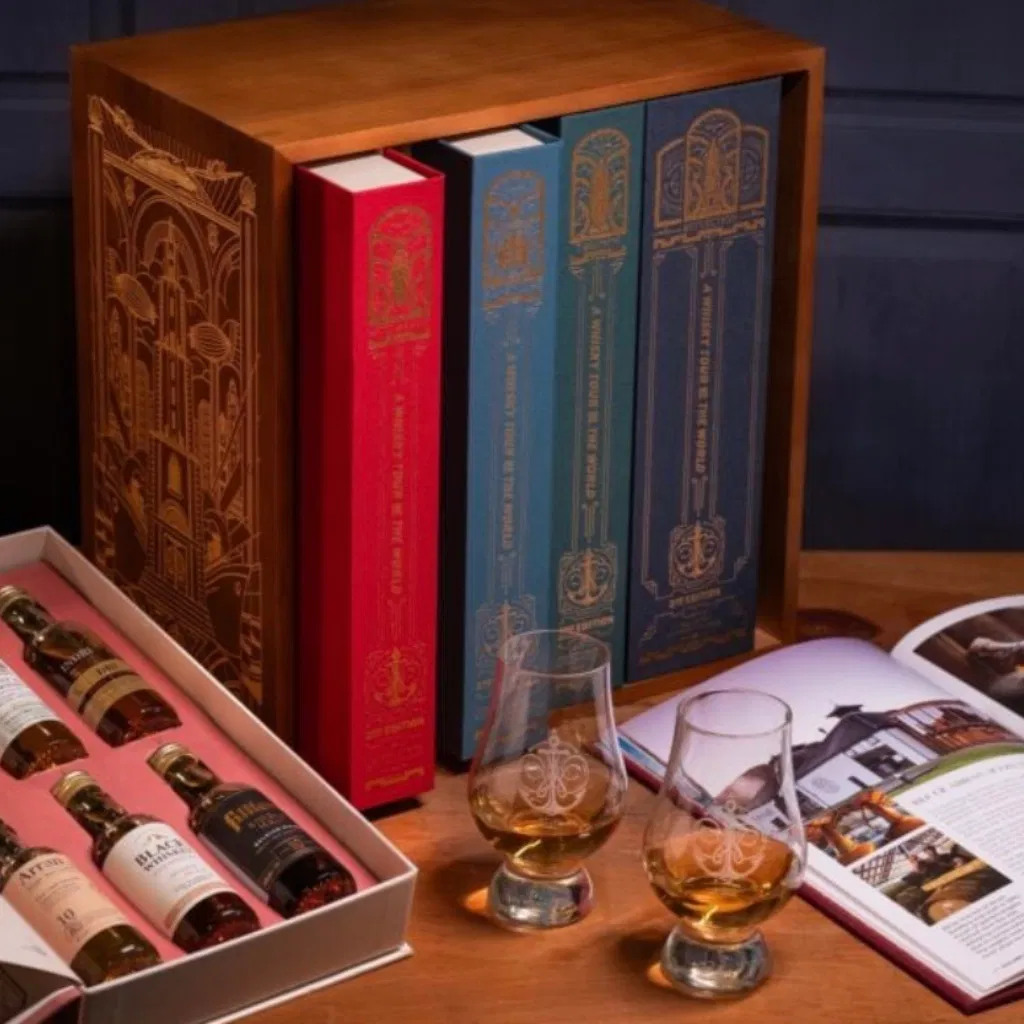 A Whisky Tour Of The World 2025 2nd Edition - main product image